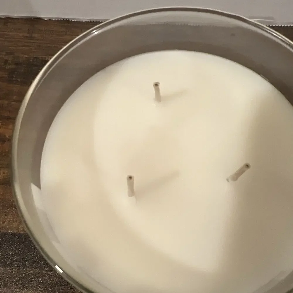 NEW Bath & Body Works Vanilla Bean Soy Wax Blend Scented 3-Wick Candle
